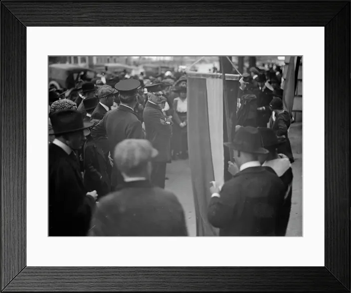 Framed Print : Woman Suffrage, 1917. Creator: Harris & Ewing. Woman Suffrage, 1917. Creator: Harris & Ewing Framed Print : Woman Suffrage, 1917. Creator: Harris & Ewing. Woman Suffrage, 1917. Creator: Harris & Ewing