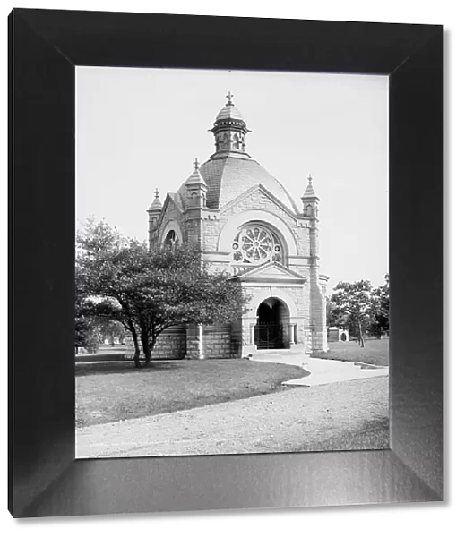 The Chapel, Forest Lawn Cemetery, Saginaw, Mich. between 1900 and 1910. Creator: Unknown