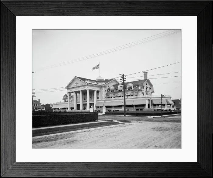 Framed Print : Allenhurst Club, Allenhurst, N.J. between 1900 and 1910. Creator: Unknown Framed Print : Allenhurst Club, Allenhurst, N.J. between 1900 and 1910. Creator: Unknown