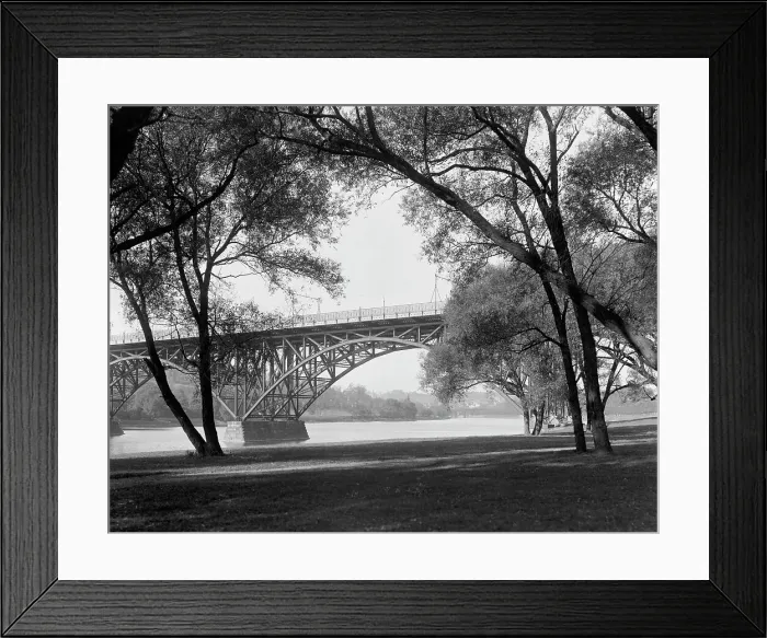 Framed Print : Schuykill [i.e. Schuylkill] River, Fairmount Park, Philadelphia, Pa. c1908. Creator: Unknown