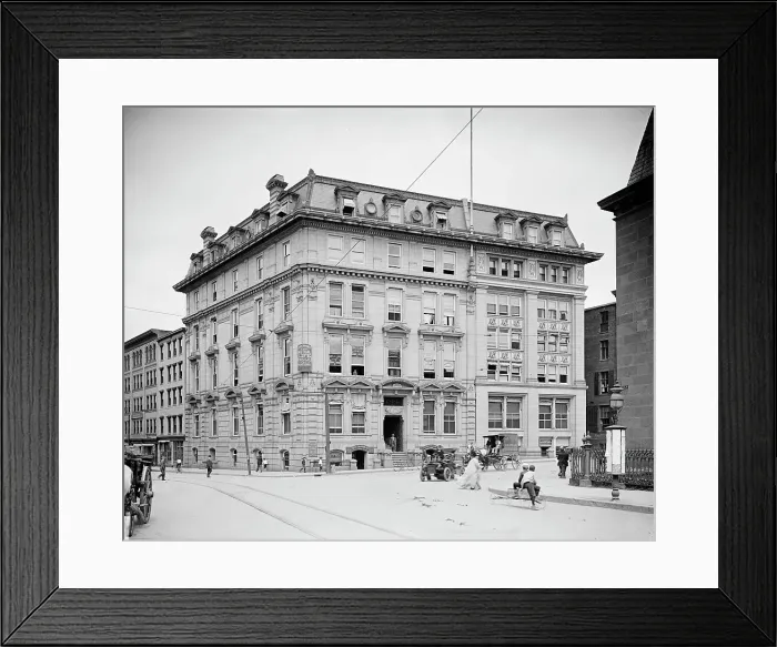 Framed Print : Hartford Fire Insurance Co. Hartford, Conn. between 1900 and 1910. Creator: Unknown Framed Print : Hartford Fire Insurance Co. Hartford, Conn. between 1900 and 1910. Creator: Unknown