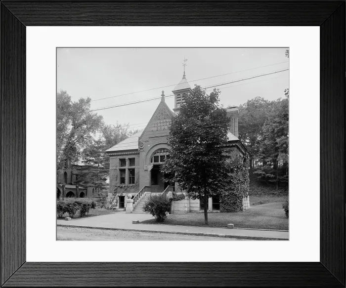 Framed Print : Brooks Library, Brattleboro, Vt. c1905. Creator: Unknown Framed Print : Brooks Library, Brattleboro, Vt. c1905. Creator: Unknown
