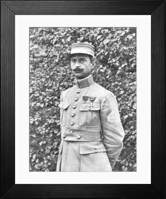 Framed Print : Le lieutenant-colonel de Partouneaux, du 11e d'infanterie, 1916. Creator: Unknown Framed Print : Le lieutenant-colonel de Partouneaux, du 11e d'infanterie, 1916. Creator: Unknown