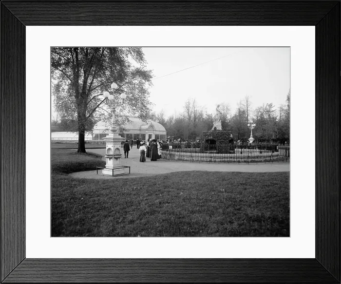 Framed Print : Walbridge Park, Toledo, c.between 1900 and 1910. Creator: Unknown Framed Print : Walbridge Park, Toledo, c.between 1900 and 1910. Creator: Unknown