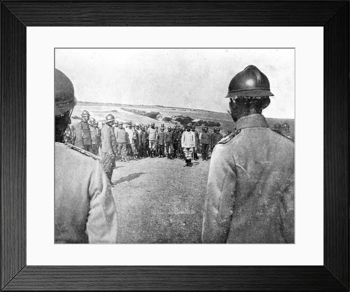 Framed Print : Reunion d'officiers serbes autour du colonel Vassitch, qui prit Monastir aux Turcs le nov... 1916. Creator: Unknown Framed Print : Reunion d'officiers serbes autour du colonel Vassitch, qui prit Monastir aux Turcs le nov... 1916. Creator: Unknown