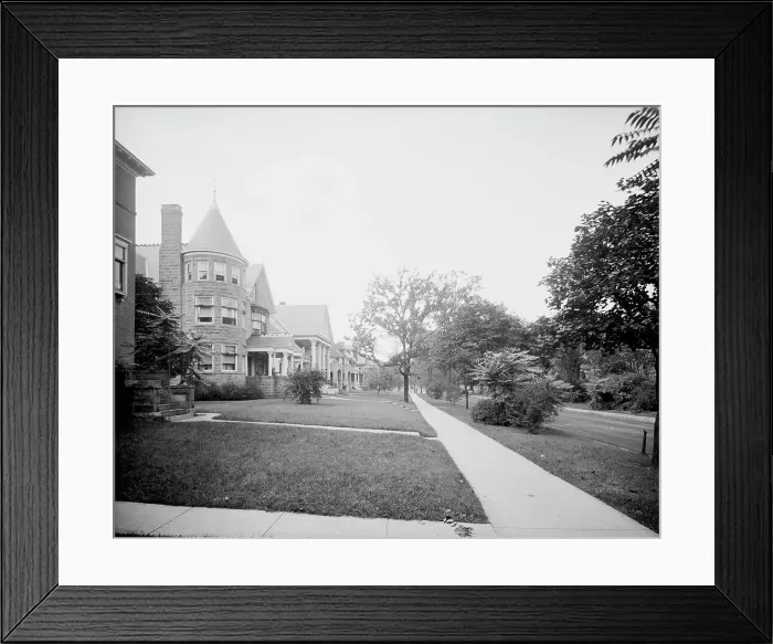 Framed Print : Western Boulevard, Detroit, Mich. between 1900 and 1920. Creator: Unknown Framed Print : Western Boulevard, Detroit, Mich. between 1900 and 1920. Creator: Unknown