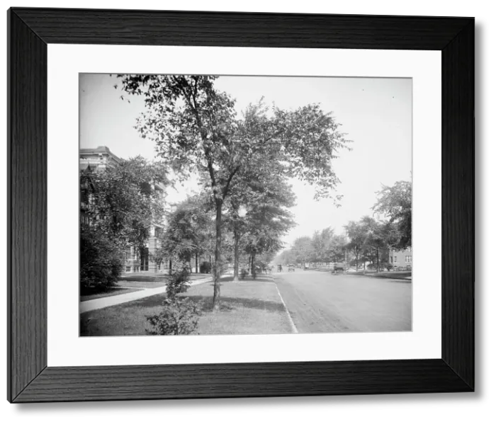 Framed Print : Eastern (i.e. East Grand) Boulevard, Detroit, Mich. between 1900 and 1920. Creator: Unknown Framed Print : Eastern (i.e. East Grand) Boulevard, Detroit, Mich. between 1900 and 1920. Creator: Unknown