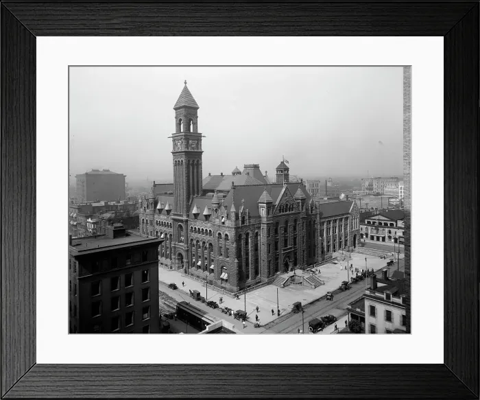 Framed Print : Post Office, Detroit, Mich. between 1900 and 1915. Creator: Unknown Framed Print : Post Office, Detroit, Mich. between 1900 and 1915. Creator: Unknown