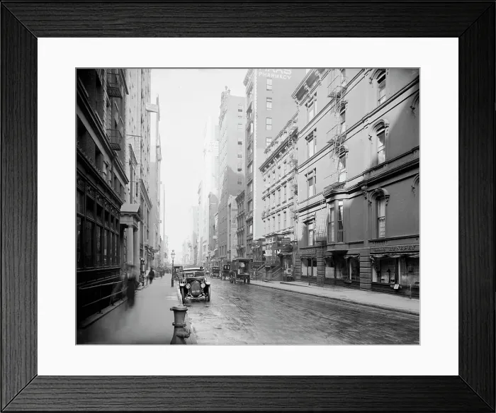 Framed Print : Detroit Publishing Company, Thirty-eighth Street West from Fifth Avenue, N.Y. between 1900 and 1910 Creator: Unknown Framed Print : Detroit Publishing Company, Thirty-eighth Street West from Fifth Avenue, N.Y. between 1900 and 1910 Creator: Unknown