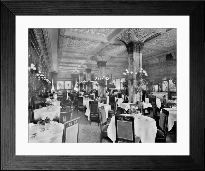 Framed Print : Hotel Netherland, main dining room, New York, N.Y. between 1905 and 1915. Creator: Unknown Framed Print : Hotel Netherland, main dining room, New York, N.Y. between 1905 and 1915. Creator: Unknown