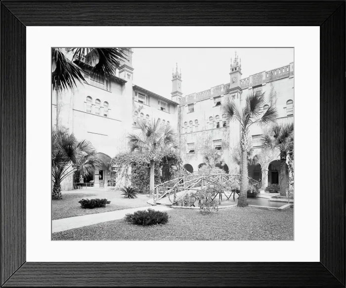 Framed Print : The Court, Alcazar Hotel, St. Augustine, Fla. c1904. Creator: Unknown Framed Print : The Court, Alcazar Hotel, St. Augustine, Fla. c1904. Creator: Unknown