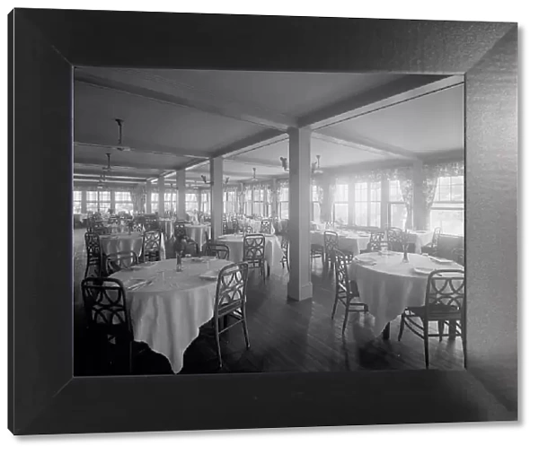Green Gables Club, the veranda restaurant, Magnolia, Mass. between 1905 and 1915. Creator: Unknown