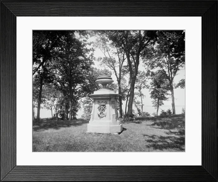 Framed Print : Perry's Monument, Put-in-Bay, Ohio, between 1880 and 1899. Creator: Unknown Framed Print : Perry's Monument, Put-in-Bay, Ohio, between 1880 and 1899. Creator: Unknown