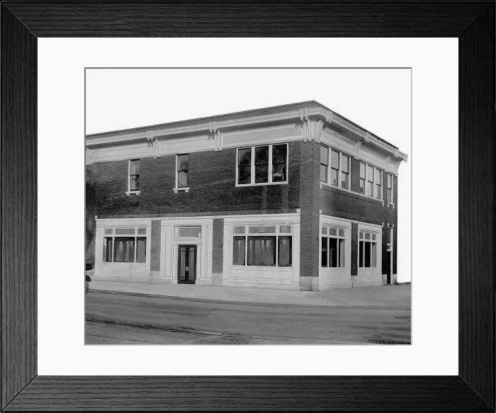 Framed Print : Dime Savings Bank Branch, Broadway and Grand Circus Park, Detroit, Mich. between 1905 and 1915. Creator: Unknown Framed Print : Dime Savings Bank Branch, Broadway and Grand Circus Park, Detroit, Mich. between 1905 and 1915. Creator: Unknown