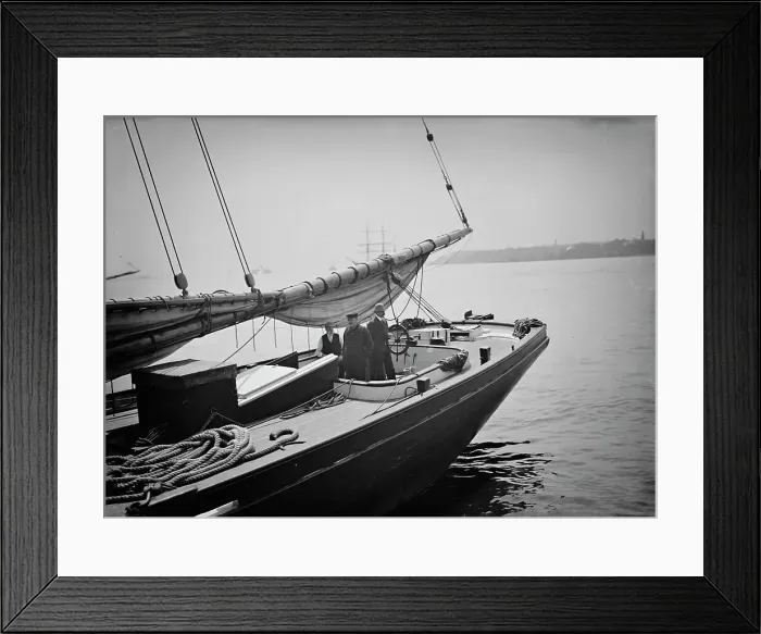 Framed Print : Pilot boat no. 5, between 1900 and 1905. Creator: Unknown Framed Print : Pilot boat no. 5, between 1900 and 1905. Creator: Unknown