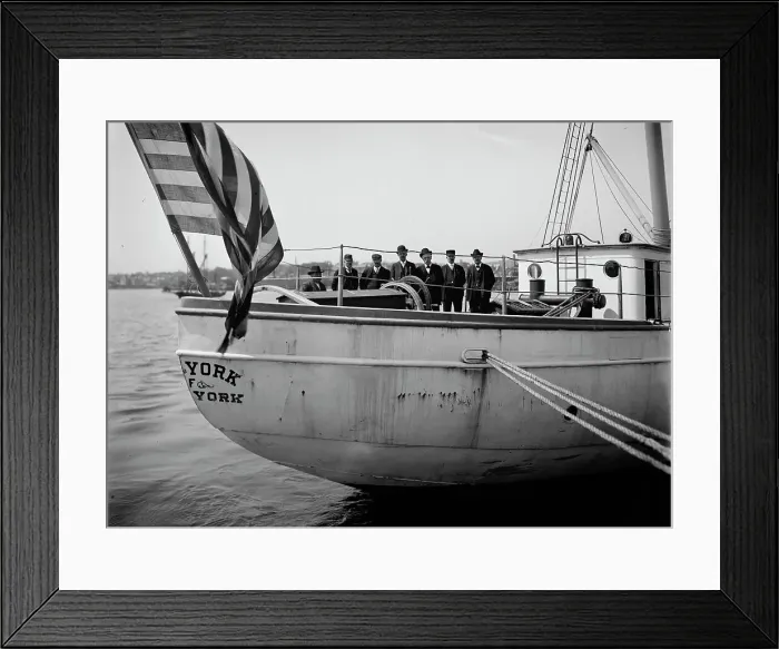 Framed Print : Group of pilots of steam pilot boat New York, between 1900 and 1905. Creator: Unknown Framed Print : Group of pilots of steam pilot boat New York, between 1900 and 1905. Creator: Unknown