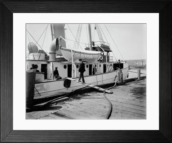 Framed Print : Last pilot going aboard Str. New York, between 1900 and 1905. Creator: Unknown Framed Print : Last pilot going aboard Str. New York, between 1900 and 1905. Creator: Unknown