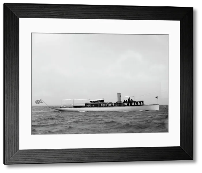 Framed Print : Soub [sic], Oyster Bay June races, 1898 July 12. Creator: Johns Johnston