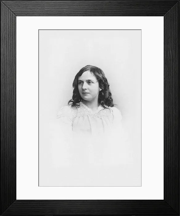Framed Print : Portrait of the composer and pianist Teresa Carreño (1853-1917). Creator: Photo studio Emil Bieber, Hamburg Framed Print : Portrait of the composer and pianist Teresa Carreño (1853-1917). Creator: Photo studio Emil Bieber, Hamburg