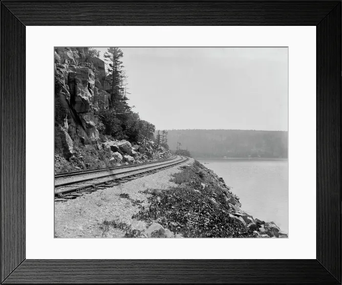 Framed Print : Devil's Lake, Wis. the Nose, between 1880 and 1899. Creator: Unknown Framed Print : Devil's Lake, Wis. the Nose, between 1880 and 1899. Creator: Unknown
