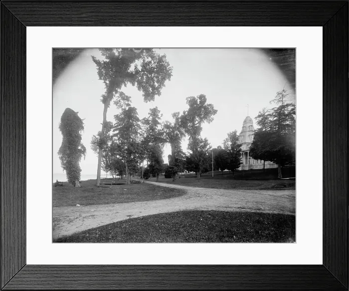 Framed Print : Athenaeum Hotel, Chatauqua (i.e. Chautauqua), ca 1898. Creator: Unknown Framed Print : Athenaeum Hotel, Chatauqua (i.e. Chautauqua), ca 1898. Creator: Unknown