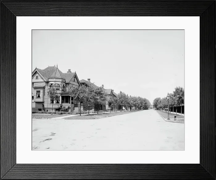 Framed Print : Kildare Road, looking north, Walkerville, Ont. between 1905 and 1915. Creator: Unknown Framed Print : Kildare Road, looking north, Walkerville, Ont. between 1905 and 1915. Creator: Unknown