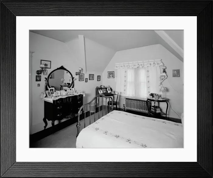 Framed Print : Bedroom, residence of Mr. Fair, 40 Putnam Avenue, Detroit, Mich. between 1905 and 1915. Creator: Unknown Framed Print : Bedroom, residence of Mr. Fair, 40 Putnam Avenue, Detroit, Mich. between 1905 and 1915. Creator: Unknown