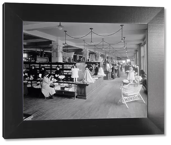 Elliott, Taylor, Woolfenden, north aisle, Detroit, Mich. between 1905 and 1915. Creator: Unknown