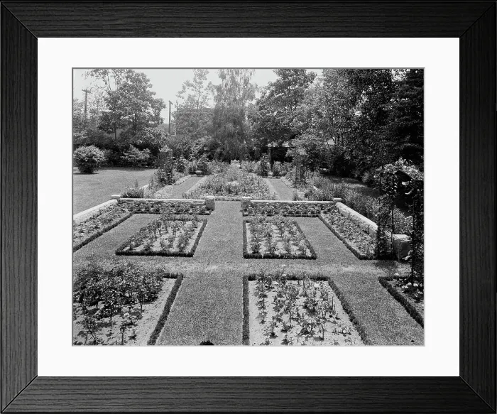 Framed Print : Residence of Mrs. Franklin H. Walker, garden, Detroit, Mich. between 1905 and 1915. Creator: Unknown Framed Print : Residence of Mrs. Franklin H. Walker, garden, Detroit, Mich. between 1905 and 1915. Creator: Unknown