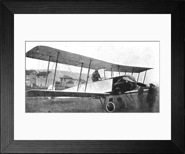 Framed Print : Ceux de l'air et ceux de la route; Un raid Anglais sur Friedrichshafe... 1914. Creator: Unknown Framed Print : Ceux de l'air et ceux de la route; Un raid Anglais sur Friedrichshafe... 1914. Creator: Unknown