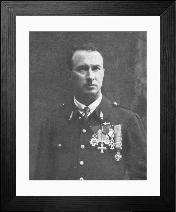 Framed Print : Combat Aerien; Parmi les forces alliees aerienes; Maurice Boyau, tue le 16 septembre 1918, 1918. Creator: Unknown Framed Print : Combat Aerien; Parmi les forces alliees aerienes; Maurice Boyau, tue le 16 septembre 1918, 1918. Creator: Unknown