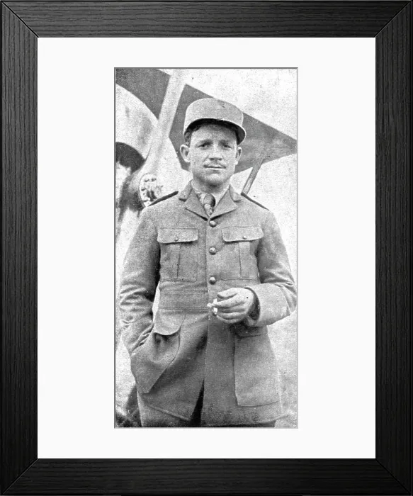 Framed Print : Combat Aerien; Deux poilus de l'air; Raoul Lufbery, pilote dans l'aviation francaise, 1918. Creator: Unknown. Combat Aerien; Deux poilus de l'air; Raoul Lufbery, pilote dans l'aviation francaise, 1918. Creator: Unknown Framed Print : Combat Aerien; Deux poilus de l'air; Raoul Lufbery, pilote dans l'aviation francaise, 1918. Creator: Unknown. Combat Aerien; Deux poilus de l'air; Raoul Lufbery, pilote dans l'aviation francaise, 1918. Creator: Unknown