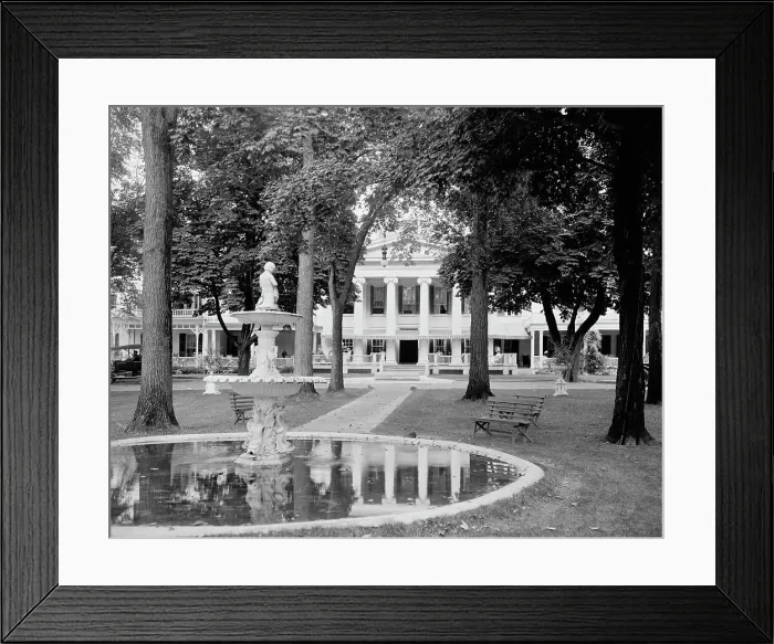 Framed Print : The Maplewood entrance, Pittsfield, Mass. c.(between 1900 and 1920). Creator: Unknown