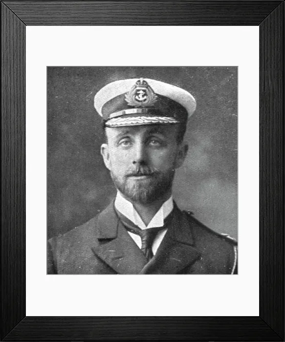 Framed Print : La bataille navale du Jutland; Le contre-amiral Sir Robert Keith Arbuthnot... 1916 (1924) Creator: Unknown Framed Print : La bataille navale du Jutland; Le contre-amiral Sir Robert Keith Arbuthnot... 1916 (1924) Creator: Unknown
