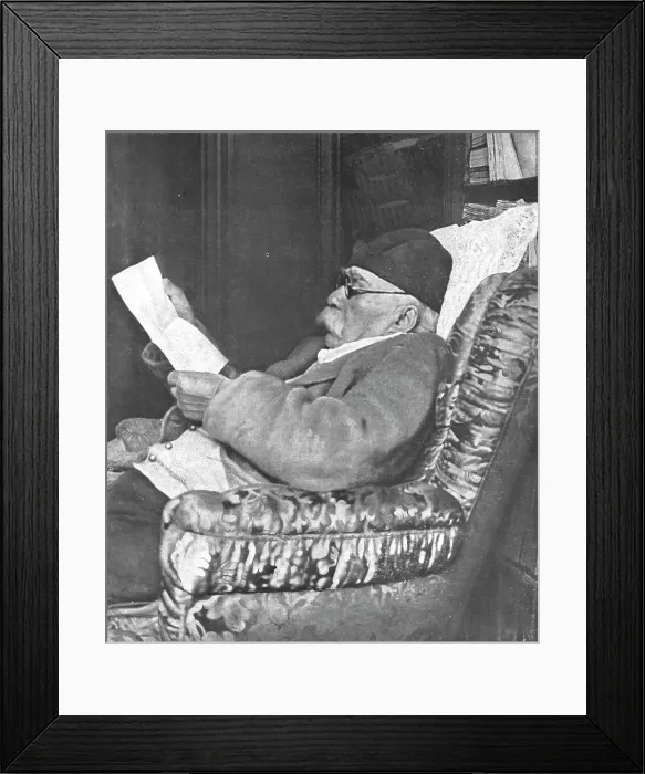 Framed Print : La Paix Victorieuse; L'attentat contre M Clemenceau; Le president du Conseil, photographie... 1919 Creator: Unknown Framed Print : La Paix Victorieuse; L'attentat contre M Clemenceau; Le president du Conseil, photographie... 1919 Creator: Unknown