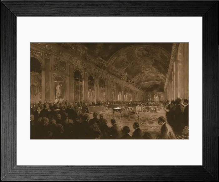 Framed Print : Le congres de la paix dans la galerie des glaces du chateau de Versailles; M. Clemenceau... 1919. Creator: Unknown Framed Print : Le congres de la paix dans la galerie des glaces du chateau de Versailles; M. Clemenceau... 1919. Creator: Unknown