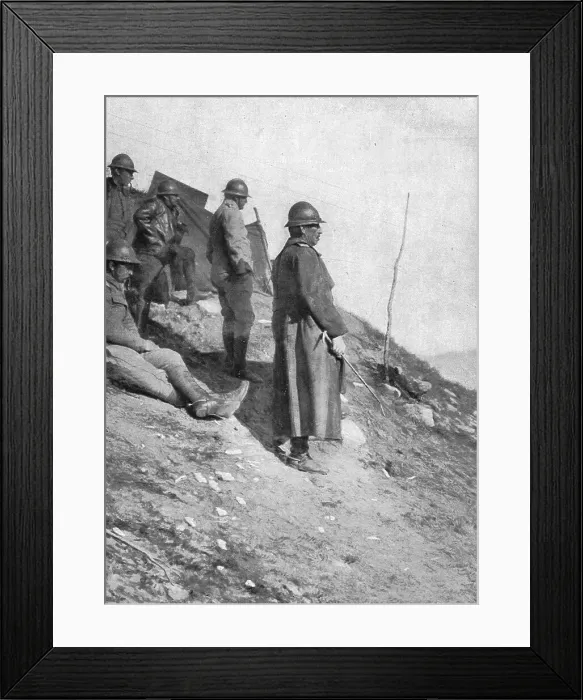 Framed Print : Le commandant de la division de la Drina et son etat-major a la cote 1900, d'uo ils regard... 1916 Creator: Vladimir Betzitch Framed Print : Le commandant de la division de la Drina et son etat-major a la cote 1900, d'uo ils regard... 1916 Creator: Vladimir Betzitch