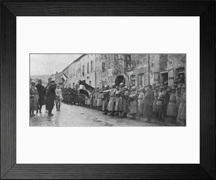 Framed Print : M. Poincare a Verdun; le President de la Republique, entoure des generaux Guyot de Salins... 1916. Creator: Unknown Framed Print : M. Poincare a Verdun; le President de la Republique, entoure des generaux Guyot de Salins... 1916. Creator: Unknown