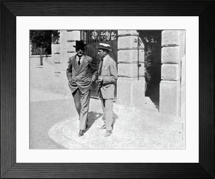 Framed Print : Nouveau Ministere en Italie; La crise ministerielle en Italie. M. Bissolati, le leader... 1916. Creator: Unknown Framed Print : Nouveau Ministere en Italie; La crise ministerielle en Italie. M. Bissolati, le leader... 1916. Creator: Unknown
