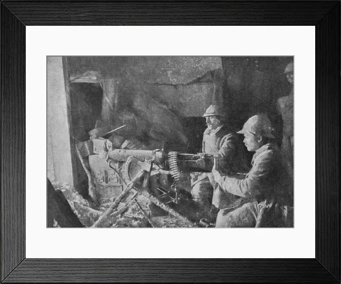 Framed Print : Dans les forts reconquis de Douaumont et de Vaux; une des mitrailleuses allemandes... 1916. Creator: Unknown Framed Print : Dans les forts reconquis de Douaumont et de Vaux; une des mitrailleuses allemandes... 1916. Creator: Unknown