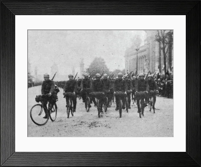 Framed Print : Le 14 juillet 1916 a Paris; les cyclistes belges, 1916. Creator: Unknown Framed Print : Le 14 juillet 1916 a Paris; les cyclistes belges, 1916. Creator: Unknown