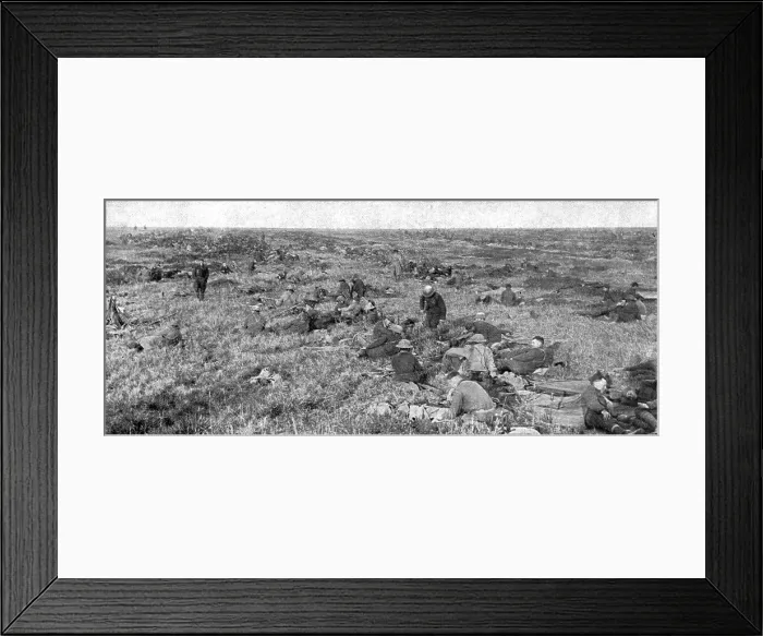 Framed Print : Les Americains dans le Saillant de Saint-Mihiel; Jour de victoire; infanterie americaine... 1918. Creator: Unknown Framed Print : Les Americains dans le Saillant de Saint-Mihiel; Jour de victoire; infanterie americaine... 1918. Creator: Unknown