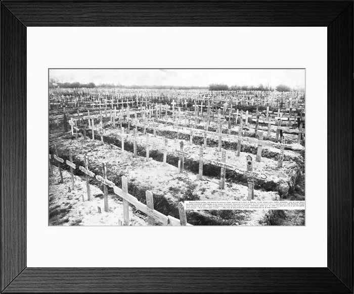 Framed Print : Cimetieres Allemands; Ce que les allemands laissent aussi derriere eux, 1918. Creator: Unknown Framed Print : Cimetieres Allemands; Ce que les allemands laissent aussi derriere eux, 1918. Creator: Unknown