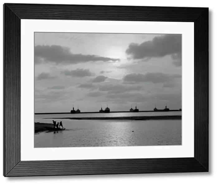Framed Print : Sunset across the harbor, Buffalo, N.Y. c.between 1910 and 1920. Creator: William H. Jackson Framed Print : Sunset across the harbor, Buffalo, N.Y. c.between 1910 and 1920. Creator: William H. Jackson