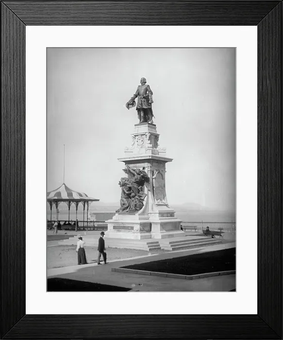 Framed Print : Champlain's statue, Quebec, between 1910 and 1920. Creator: Unknown Framed Print : Champlain's statue, Quebec, between 1910 and 1920. Creator: Unknown