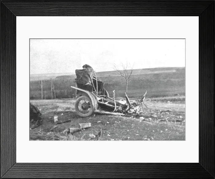 Framed Print : Au Volant; Automobile de liaison fracassee lar un projectile, le mars 1916, a l'Ouest de... 1916. Creator: Unknown Framed Print : Au Volant; Automobile de liaison fracassee lar un projectile, le mars 1916, a l'Ouest de... 1916. Creator: Unknown