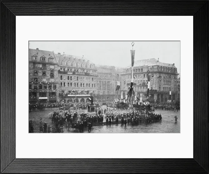 Framed Print : Les fetes du 9 decembre 1918 a Strasbourg; Le President de la Republique depose une gerbe... 1918. Creator: Unknown Framed Print : Les fetes du 9 decembre 1918 a Strasbourg; Le President de la Republique depose une gerbe... 1918. Creator: Unknown