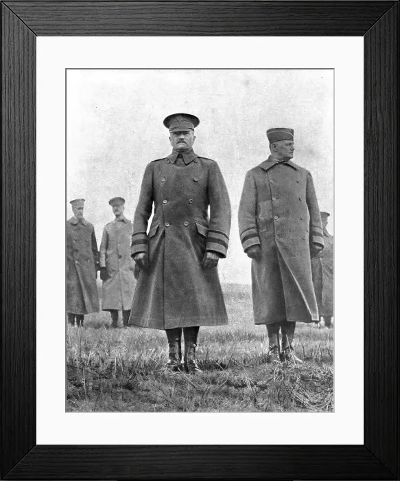 Framed Print : Tout ce que nous avons est a vous'; Le general Pershing et le general Liggett commandant...1918. Creator: Unknown. Tout ce que nous avons est a vous'; Le general Pershing et le general Liggett commandant...1918. Creator: Unknown Framed Print : Tout ce que nous avons est a vous'; Le general Pershing et le general Liggett commandant...1918. Creator: Unknown. Tout ce que nous avons est a vous'; Le general Pershing et le general Liggett commandant...1918. Creator: Unknown