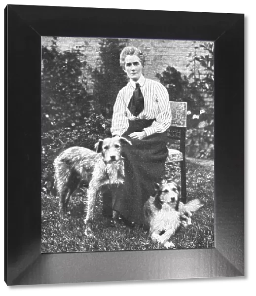 Le Meurtre et le pillage officiels; Miss Edith Cavell, mise a mort par les Allemands... 1915. Creator: Unknown
