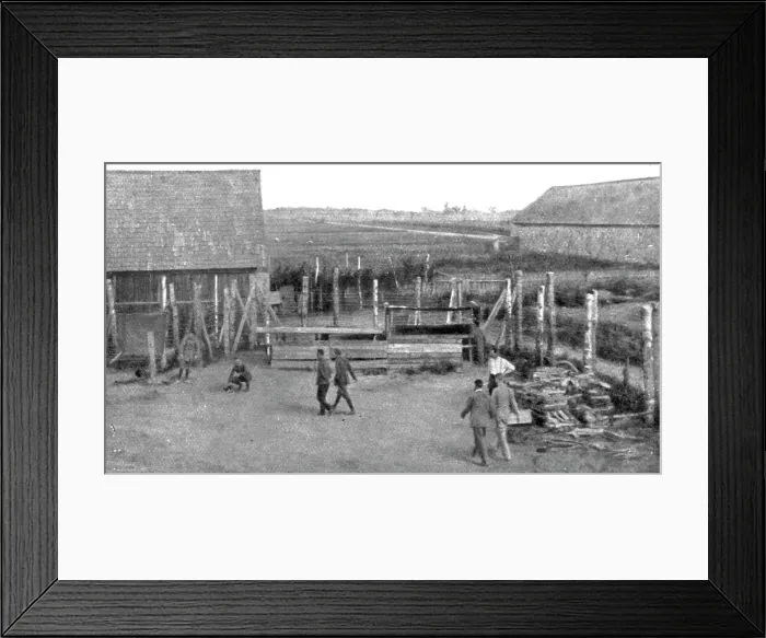 Framed Print : Les camps de represailles; Deux aspects de la cour de 30 metres de cote que les officiers... 1916. Creator: Unknown Framed Print : Les camps de represailles; Deux aspects de la cour de 30 metres de cote que les officiers... 1916. Creator: Unknown